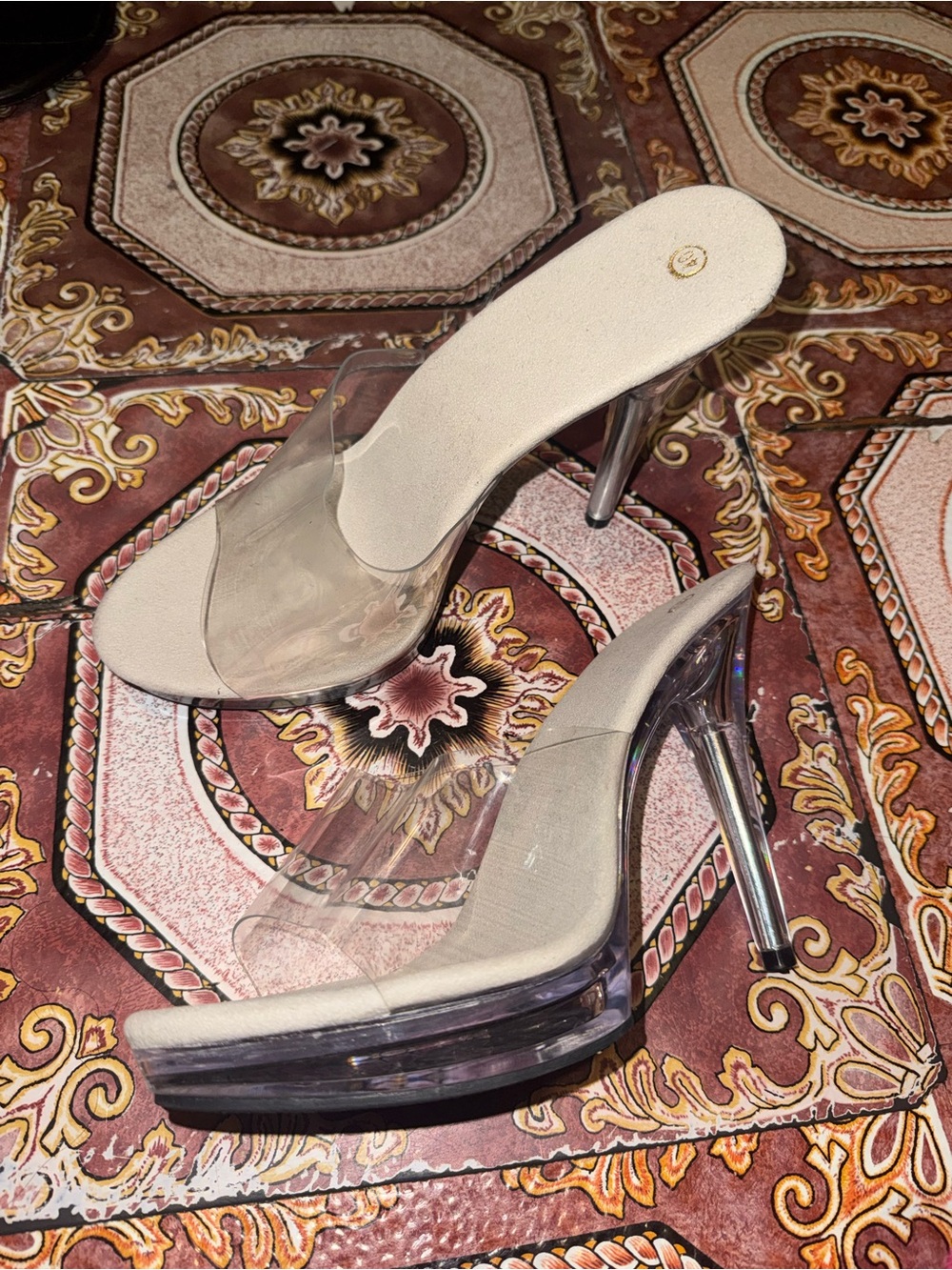 Platform Pleaser Heel-Clear/Nude